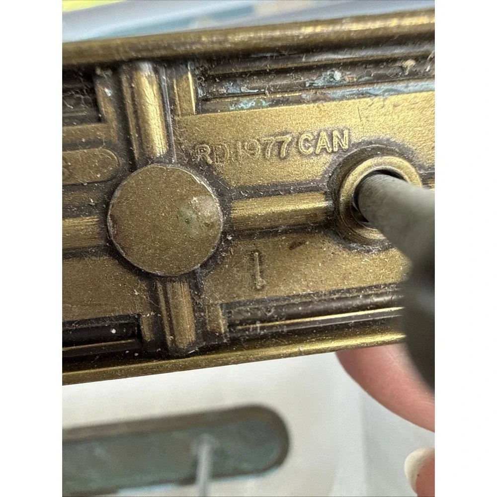 5 VTG. AMEROCK BRASS/WHITE, 5